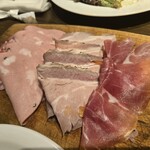 トラットリア クアルト 西新宿 - 