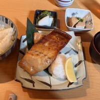 伊豆の旬 やんも 南青山店 - 