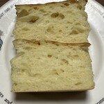 THE CITY BAKERY - フォカッチャの断面