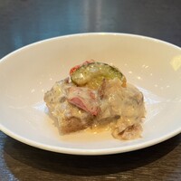 リュクス ダイニング ハプナ - 豚肉と富士リンゴの煮込み