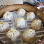 好公道の店 金鶏園 - 小籠包９０元。