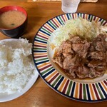 洋食 GOTOO - 生姜焼き定食肉大盛1400円+ご飯大盛100円