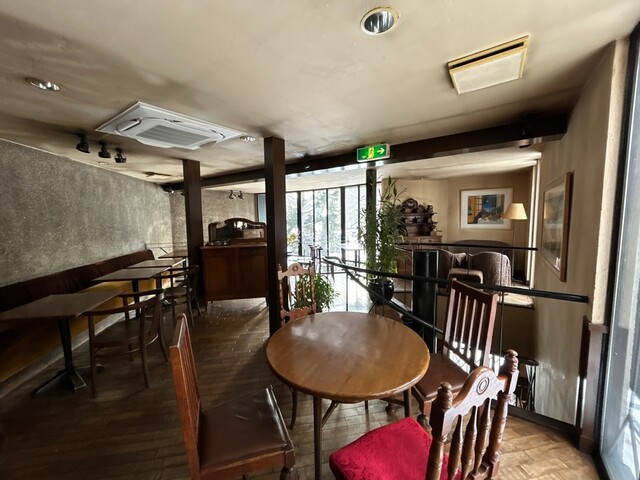 Cafe London Kan photo 4