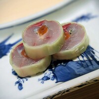 温石 - 鯵の胡瓜巻。今回の「料理王国」の特集で、改めてこのお料理を識ることになった気分。