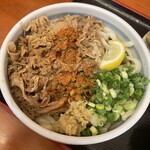 麺処 綿谷 - 豚肉のぶっかけ（540円）