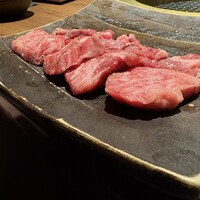 和牛とタン 焼肉 とみ 新橋本店 - 