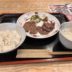 牛たん焼き 仙台辺見 大丸札幌店 - 