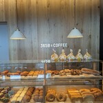 365日とCOFFEE ニュウマン高輪店 - 