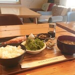 ヨイショキッチン - 料理写真: