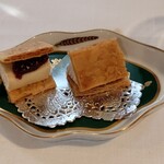 横濱元町 霧笛楼 - フランボワーズとチョコレートのソース