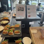 瀬戸内バル LA TERRAZZA - たいカツサンド