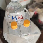 ラムネ温泉館 - ２Ｌ１本600円