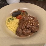 ビストロ ツノリ - 牛スネ肉のビネガ一煮込みラタトゥイユとクスクス添え