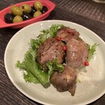 ビストロ ツノリ - オリーブのマリネ、砂ズリのコンフィ