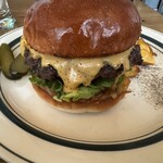 ザ・コーナー ハンバーガー＆サルーン - 