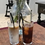 Studioすてら - カフェラテとアイスコーヒー