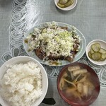 いづみ亭 - レバタレ定食(ねぎ増し)