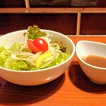 야키니쿠・내장구이・요우간야키 이치。 - 野菜サラダ