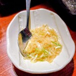 야키니쿠・내장구이・요우간야키 이치。 - タン塩用ネギダレ