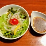 야키니쿠・내장구이・요우간야키 이치。 - 野菜サラダ