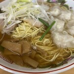 江ちゃん - 中華そば（ワンタン麺）