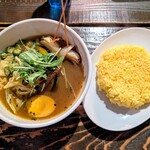 イエロースパイス - 野菜スープカレー ¥1300