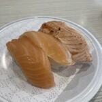 はま寿司 - 料理写真:サーモン三種盛り