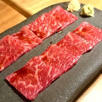カルネジーオ イースト - 