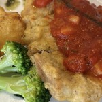 桃花水 - ★本日のランチ（豚ロースのスパイスフリールトマトソース・1100円税込）デザート（レディースDAYサービス）★