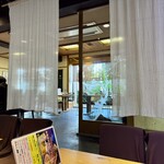 げんき食堂 WAKU家 - ゆったりくつろげるモダン空間