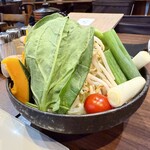 炭焼きジンギスカン いし田 - 北海道羊と厳選輸入羊のミニコース 5品7700円
      （写真は2人前）