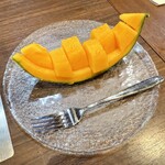 炭焼きジンギスカン いし田 - 北海道メロン(6〜8月)  858円