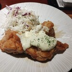 鳥どり - ソースはほぼマヨネーズなのでタレで食べました