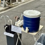 饗 くろ喜 - 熱中症対策でお水と日傘も！おもてなしバッチリ！