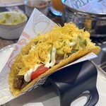 HOLA! Tacos&Cantina - チリ・コン・カルネ