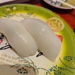 金沢まいもん寿司 - アカイカ、小ぶりだったがねっとり味は良い。スルメが取れなくてアカイカが多いと聞いていた。