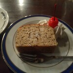 ラドリオ - 紅茶とリンゴのパウンドケーキ