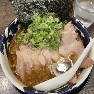 節骨麺 たいぞう_2