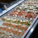 糸満漁業協同組合 お魚センター - 