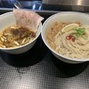 豚一頭清湯麺