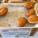 石窯パンの店 ゴッホ - 陳列１