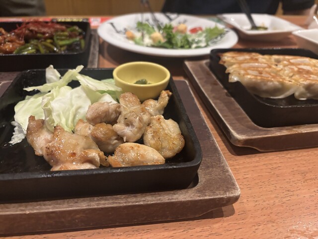 Uotami Chiyabacho Ekimae Eidaidori Ten