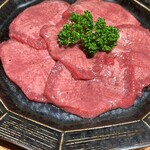焼肉 しんうち 神楽坂 - 