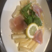 COLONIAL BEACH 横浜ハンマーヘッド - 