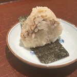 鳥匠 いし井 - 松茸と鶏肉の炊き込みご飯