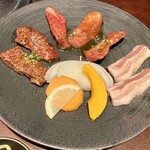 焼肉のMr.青木 - 一人前分のセット（上カルビ・上ロース、デジカルビ）