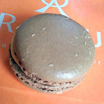 アルデュール - マカロンショコラパッション。