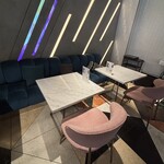 スラッシュカフェアンドバー 川崎 - 