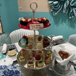 Tiffany Blue Box Café - 