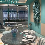 Tiffany Blue Box Café - 